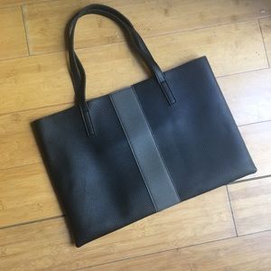 Vince CAMUTO bag